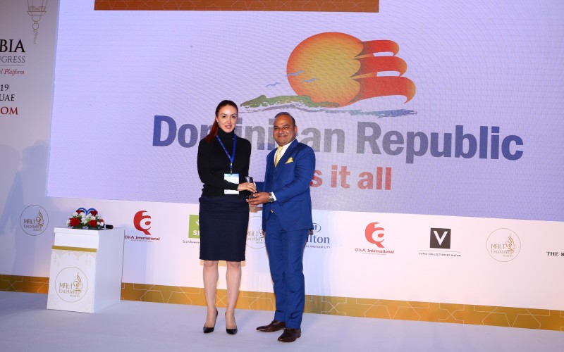 RD recibe premio de excelencia en MICE, Emiratos Árabes